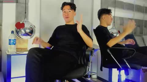 austinreeds online show from March 18, 2026, 12:30 pm