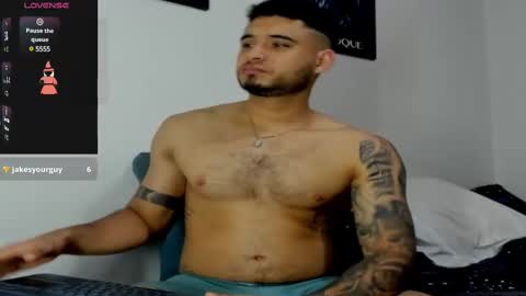 AustinTorres  online show from February 22, 2025, 6:39 am