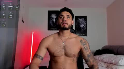 AustinTorres  online show from September 30, 2025, 2:38 am