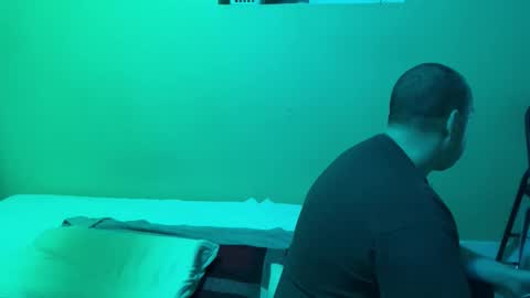 Snapshot of auz1812 chatting on November 13, 2025, 7:07 am Auz online show from November 13, 2025, 7:07 am