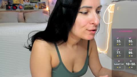 Snapshot of ava_athena chatting on May 28, 2026, 7:38 am Ava online show from May 28, 2026, 7:38 am