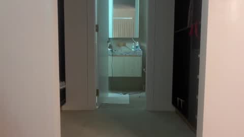 Snapshot of ava_delightt chatting on March 6, 2026, 4:09 am Ava online show from March 6, 2026, 4:09 am