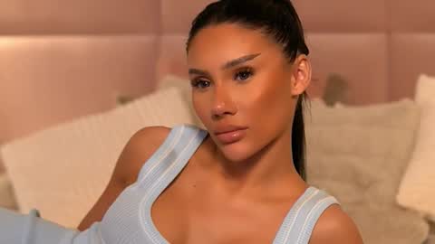 Ava online show from March 28, 2026, 1:38 am