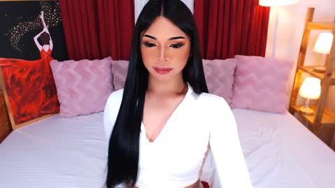 Ava online show from January 26, 2025, 7:41 pm