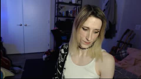 Snapshot of ava_reinhart_999 chatting on February 13, 2026, 8:16 pm Ava online show from February 13, 2026, 8:16 pm