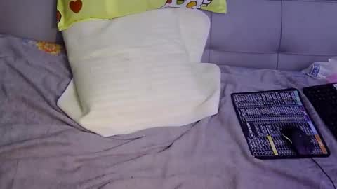 Snapshot of ava_sexy99 chatting on February 3, 2026, 6:40 am ava_sexy99 online show from February 3, 2026, 6:40 am