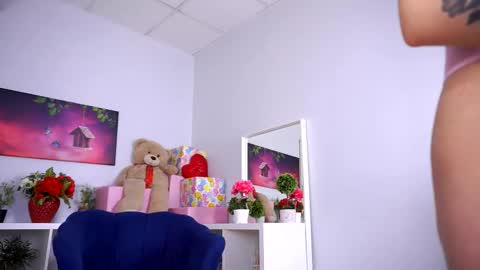 Ava online show from January 17, 2026, 7:39 pm