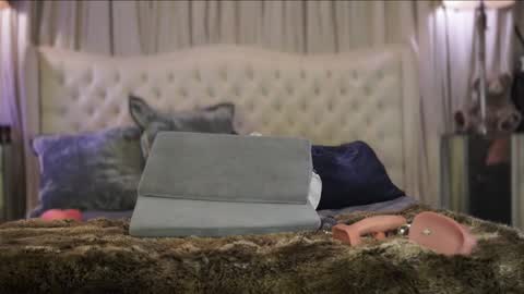 Snapshot of avalonnfoxx chatting on December 29, 2024, 6:35 am AvalonnFoxx online show from December 29, 2024, 6:35 am