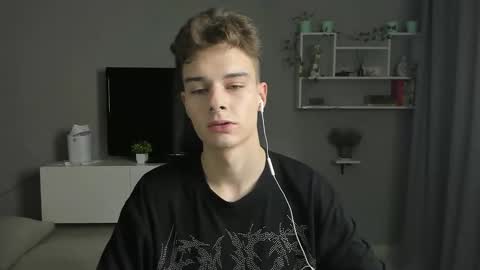 Snapshot of avegothy chatting on January 27, 2025, 12:26 pm gothy 3 online show from January 27, 2025, 12:26 pm