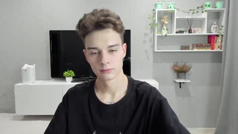 Snapshot of avegothy chatting on February 6, 2025, 12:48 pm gothy 3 online show from February 6, 2025, 12:48 pm