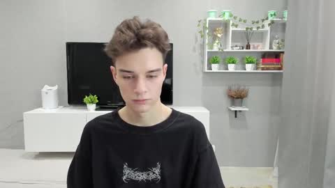 Snapshot of avegothy chatting on February 14, 2025, 12:36 pm gothy 3 online show from February 14, 2025, 12:36 pm