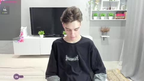 Snapshot of avegothy chatting on February 17, 2025, 12:38 pm gothy 3 online show from February 17, 2025, 12:38 pm