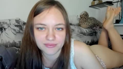 avery_wink online show from November 3, 2025, 6:09 pm