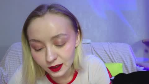 avgustina_love online show from January 25, 2025, 9:26 am