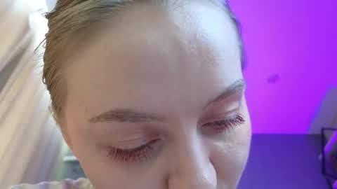 avgustina_love online show from June 2, 2026, 10:50 am
