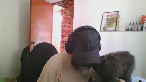 Snapshot of avidruiz87 chatting on December 1, 2025, 1:49 pm Dark r0k3r online show from December 1, 2025, 1:49 pm