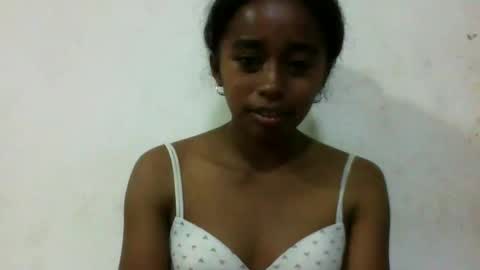 avontsoaldy online show from October 15, 2025, 5:24 pm