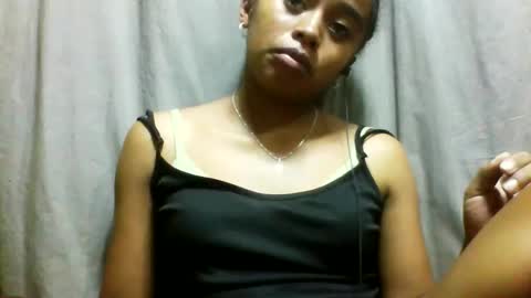 avontsoaldy online show from March 1, 2026, 5:53 am