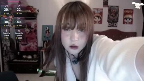 Abril online show from July 8, 2026, 10:47 pm