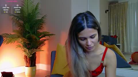 Snapshot of avrillcyrux chatting on February 14, 2026, 6:54 am AVRILL CYRUX online show from February 14, 2026, 6:54 am