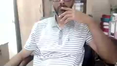 Snapshot of avrilogx chatting on June 15, 2026, 1:02 pm dani danilo online show from June 15, 2026, 1:02 pm