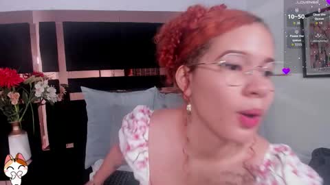 Snapshot of avrilwayne chatting on November 16, 2025, 12:44 pm Avril online show from November 16, 2025, 12:44 pm