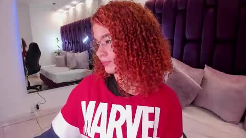 Snapshot of avrilwayne chatting on December 4, 2025, 11:30 am Avril online show from December 4, 2025, 11:30 am