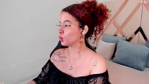 Snapshot of avrilwayne chatting on February 13, 2026, 11:50 am Avril online show from February 13, 2026, 11:50 am