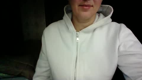 awesomeladyy online show from December 17, 2024, 8:34 am