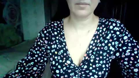 awesomeladyy online show from December 30, 2024, 9:37 am