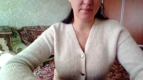 awesomeladyy online show from October 15, 2025, 8:25 am