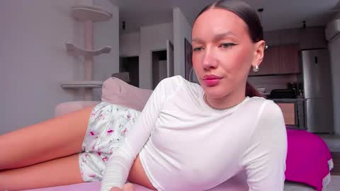 Snapshot of awgustina_sweetheart22 chatting on February 28, 2026, 9:21 am Awgustina online show from February 28, 2026, 9:21 am