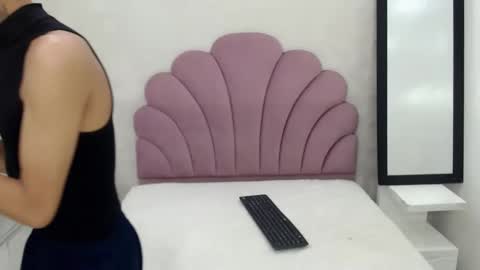 Snapshot of axel_and_jacob4 chatting on November 14, 2025, 8:40 pm axel_and_jacob4 online show from November 14, 2025, 8:40 pm