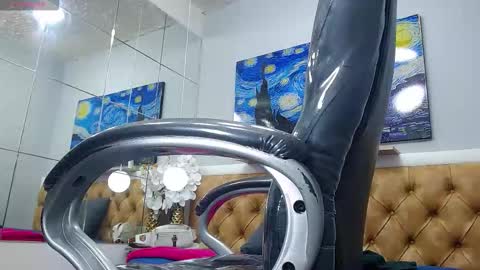 Snapshot of axel_castillo21 chatting on February 21, 2026, 8:48 am Axel online show from February 21, 2026, 8:48 am