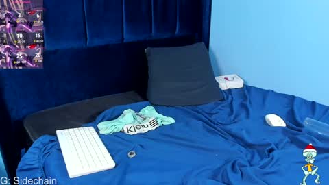 Snapshot of axel_cifer chatting on December 12, 2024, 2:04 am Axel cifer online show from December 12, 2024, 2:04 am