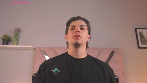 Snapshot of axel_creed chatting on February 16, 2026, 1:07 pm Yooung King online show from February 16, 2026, 1:07 pm