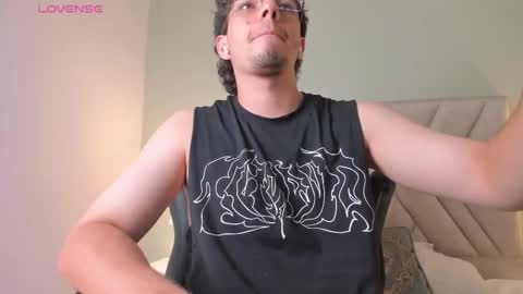 Snapshot of axel_creed chatting on February 25, 2026, 2:54 am Yooung King online show from February 25, 2026, 2:54 am