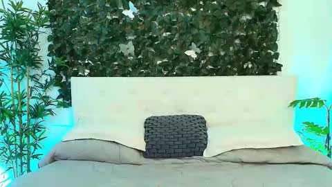 Snapshot of axel_draven chatting on September 24, 2025, 11:13 am axel_draven online show from September 24, 2025, 11:13 am