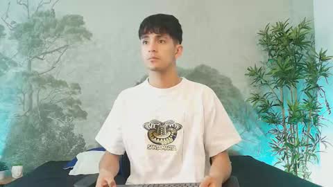 Snapshot of axel_draven chatting on January 17, 2026, 11:48 am axel_draven online show from January 17, 2026, 11:48 am