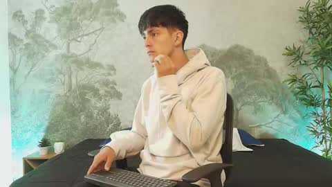 Snapshot of axel_draven chatting on January 19, 2026, 11:25 am axel_draven online show from January 19, 2026, 11:25 am