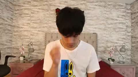 Snapshot of axel_draven chatting on February 4, 2026, 12:11 pm axel_draven online show from February 4, 2026, 12:11 pm