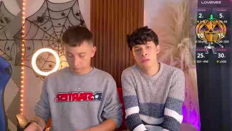 Axel Evanss online show from October 8, 2025, 12:03 pm