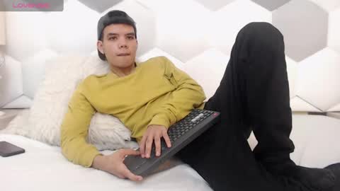 Axel Forte online show from February 24, 2025, 12:37 pm