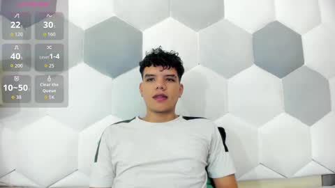 Axel Forte online show from November 3, 2025, 1:23 pm