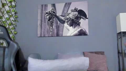 Snapshot of axel_owen chatting on January 27, 2025, 10:49 pm Axel online show from January 27, 2025, 10:49 pm