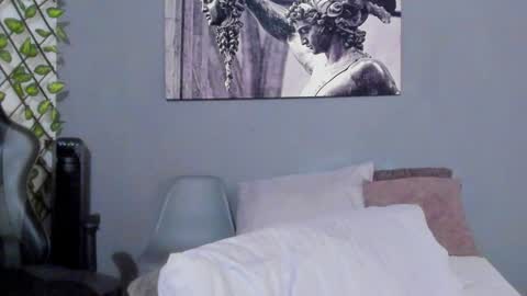 Snapshot of axel_owen chatting on February 7, 2025, 2:19 am Axel online show from February 7, 2025, 2:19 am