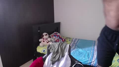 axel rios online show from December 16, 2025, 8:47 pm