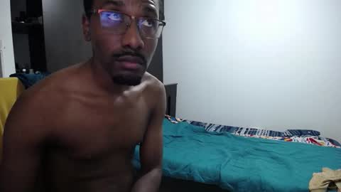 axel rios online show from March 1, 2026, 1:51 am