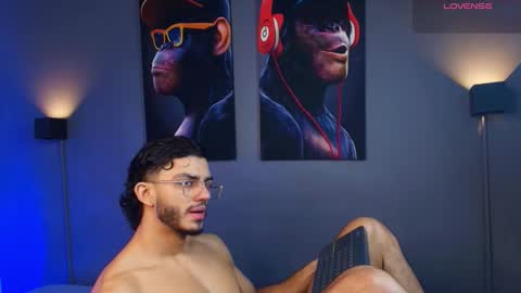 axel stein NEW ACCOUNT online show from October 29, 2025, 2:03 am