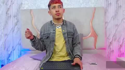 AXEL  online show from February 5, 2026, 12:21 pm